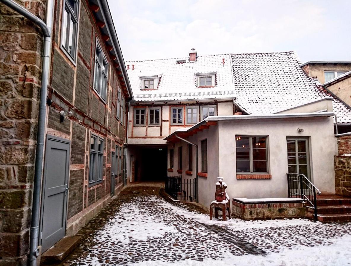 Hotel Garni Tilia Кведлинбург Екстериор снимка