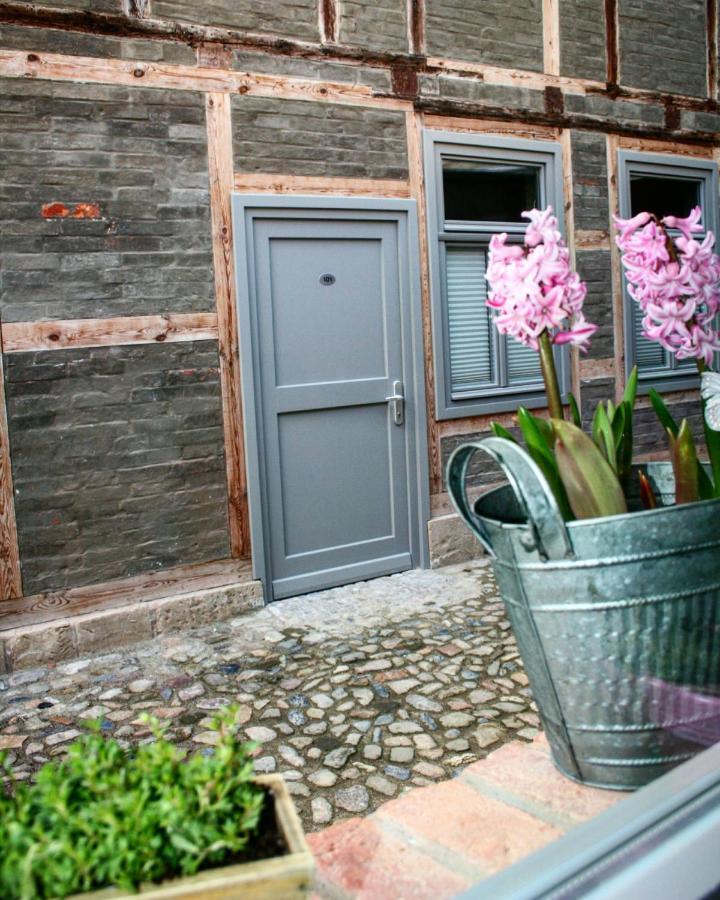 Hotel Garni Tilia Кведлинбург Екстериор снимка