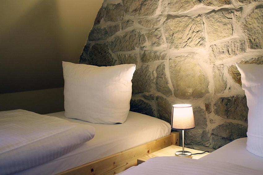 Hotel Garni Tilia Кведлинбург Екстериор снимка